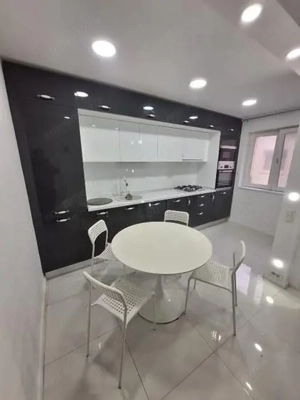  3 Camere Decomandat De Vanzare | Et. 10 | Renovat  | Calea Rahovei