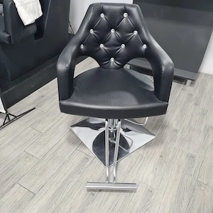 scaun hidraulic pentru coafor  - imagine 2