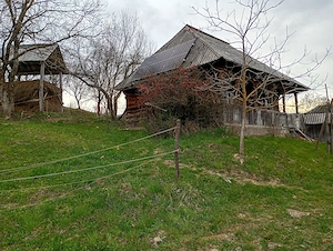 casa de renovat și teren Maramures - imagine 2
