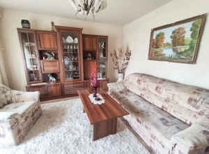 Apartament cu 2 camere decomandate, 52 mp, AC, boxa, renovat, zona Micro 16 - imagine 3