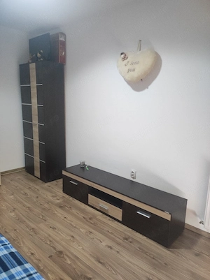 închiriez apartament cu o cameră  - imagine 3