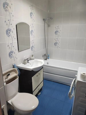 închiriez apartament cu o cameră  - imagine 5