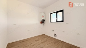 Duplex cu 4 camere - Toate utilitatile + Asfalt - Mosnita Noua - imagine 6