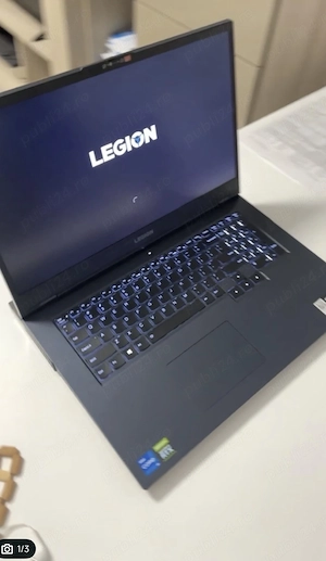 Vând laptop gaming Lenovo   RTX 3050, 16GB, ecran 17.3  144Hz
