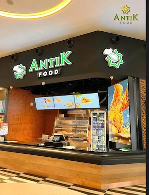 Lucrator comercial  Antik Food  Carolina Mall
