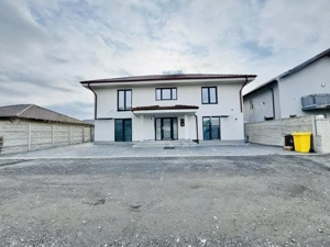 Casa duplex pe orizontala de vanzare pe Calea Cisnadiei in apropiere de Padure