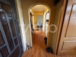 COMISION 0 - Apartament cu 4 camere 2 bai pivnta si balcon Cisnadie - imagine 18