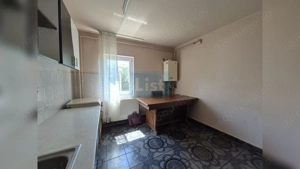 Apartament cu 2 camere, 51 mpu, garaj, zona FSEGA - imagine 3