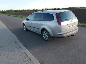 Ford Focus motor de volvo - imagine 2