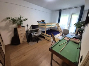 Apartament 3 camere, 62mp, 2 garaje, balcon 12mp, zona Sesul de Sus - imagine 10