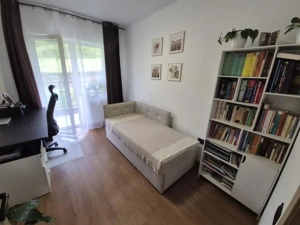 Apartament 3 camere, 62mp, 2 garaje, balcon 12mp, zona Sesul de Sus - imagine 9