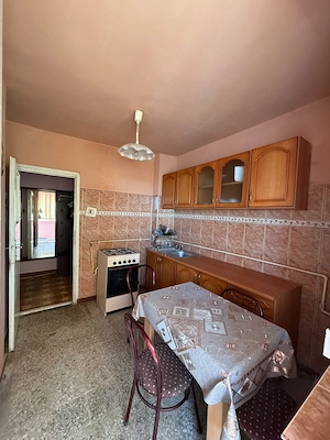 MT254 Apartament 3 camere decomandat, Martirilor-bloc cu lift - imagine 11