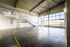 Hală industrială de vânzare 3495 mp în Arad