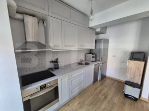 Apartament cu 3 camere, 2 băi, intermediar Parcare subteran, Centru! - imagine 5