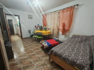 Apartament 3 camere, Brancoveanu, zona Covasna. Loc parcare. - imagine 5