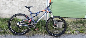 vând bicicleta rockRider 540s
