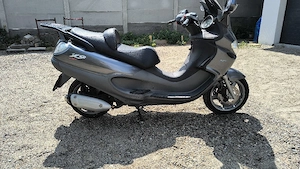 scuter Piaggio 250cmc - imagine 5