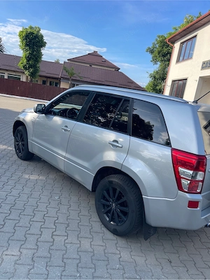 5100 euro-Negociabil-Vand Suzuki Grand Vitara, motorizare 1.9 DDiS, 129 CP (95 kW), din 2009  - imagine 7
