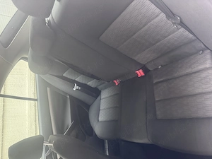 Vând Skoda Octavia 2012- mașină familie  - imagine 3