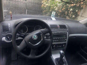 Vând Skoda Octavia 2012- mașină familie  - imagine 2
