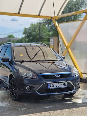 Vand  sau schimb Ford focus mk2
