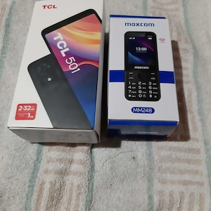 Vand 2 telefoane mobile noi