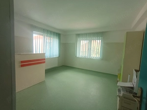 Închiriez spațiu  pentru cabinete  - imagine 6