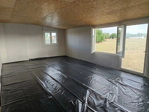 Casa 2 nivele Carport 692mp 69900   Teren construibil 783 mp 19900  