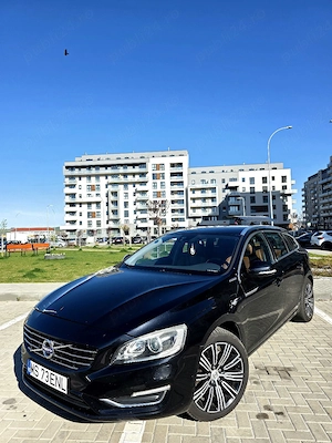 De vânzare Volvo V60- intretinut impecabil - imagine 2