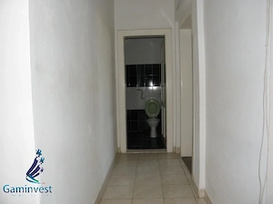 Inchiriez Ap. 3 camere decomandat, Oradea, central, nemobilat sau semimobilat.,  - imagine 8