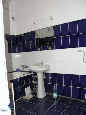 Inchiriez Ap. 3 camere decomandat, Oradea, central, nemobilat sau semimobilat.,  - imagine 10