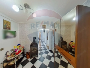 Apartament cu 4 camere de vânzare