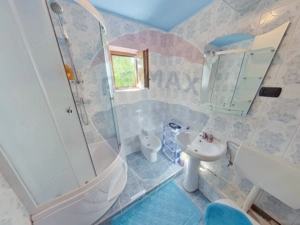 Apartament cu 3 camere de vânzare - imagine 9