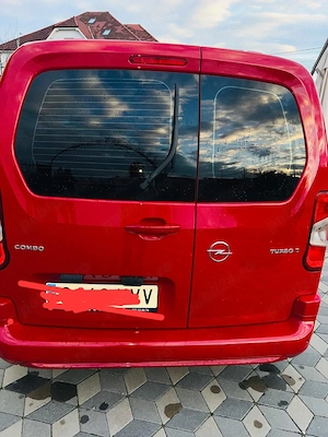 Vand   schimb Opel Combo Life 130 cv 6+1 viteze , an 2019 - imagine 3