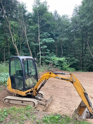 mini excavator Bobcat de inchiriat 