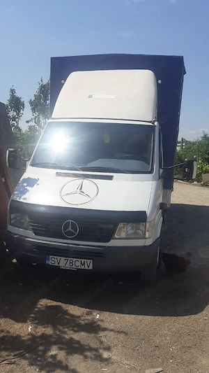 Vând Mercedes carosat 