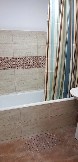 Închiriez garsoniera comf1 calea moșilor  - imagine 4