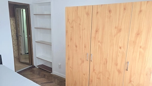 Inchiriez apartament cu 2 camere in Deva, Bld. Dacia, parter, intrari separate, balcon,  - imagine 11