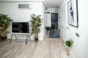 Apartament cu 3 camere I terasă generoasă I parcare inclusă I Zona Vivo - imagine 1