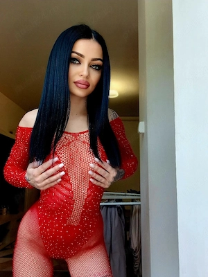 Brunetă 26 de ani te aștept la locația mea 