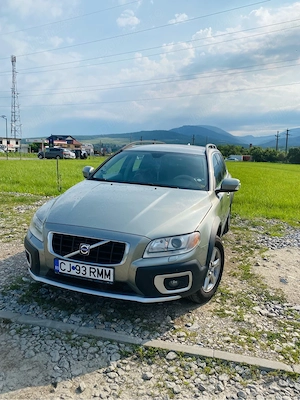 Volvo XC70 4X4  - imagine 2