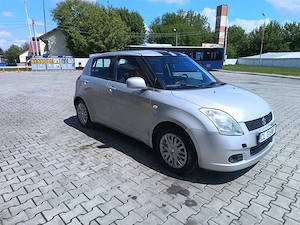Vând Suzuki Swift 2007 ,1,3i benzina 90 CP - imagine 2
