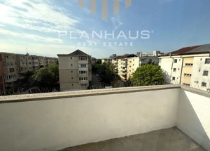 Apartament 3 camere - str. Moldovei, zona Canal 7 - imagine 2