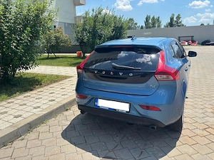 Volvo V40 T4 180 CP, 2015, Momentum   114.000 km - imagine 8