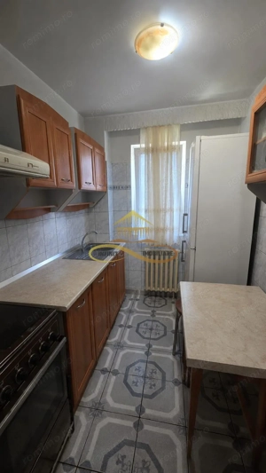 De vanzare apartament 2 camere,etaj 2, zona Strada Orizontului - imagine 3