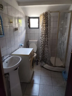 Garsoniera decomandata, 34 mp utili, zona biserica Madona Dudu  - imagine 5