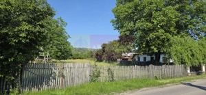 Teren intravilan 2453 mp de vanzare in Brebu
