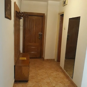 Inchiriez AP.2 camere , decomandat, mobilat și utilat, loc Făgăraș - imagine 8