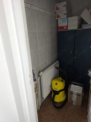 Casa locuibila imediat, centrala gaz, teren si curte proprie   zona buna - birou - imagine 6