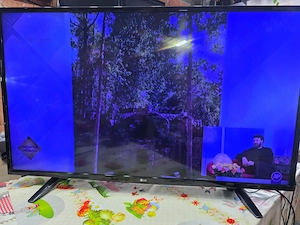 Dezmembrez tv LG 43lh5100